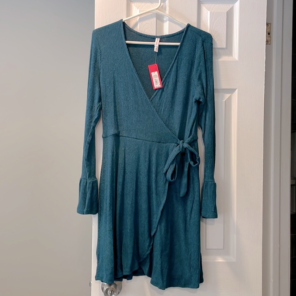 Xhilaration Dress - Medium